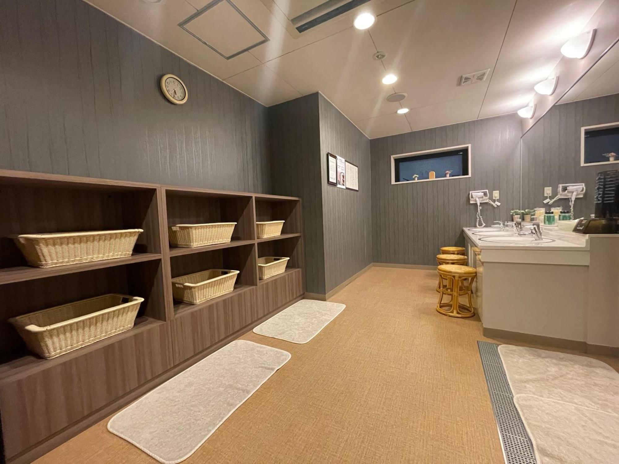 Hotel Route-Inn Niihama Ngoại thất bức ảnh